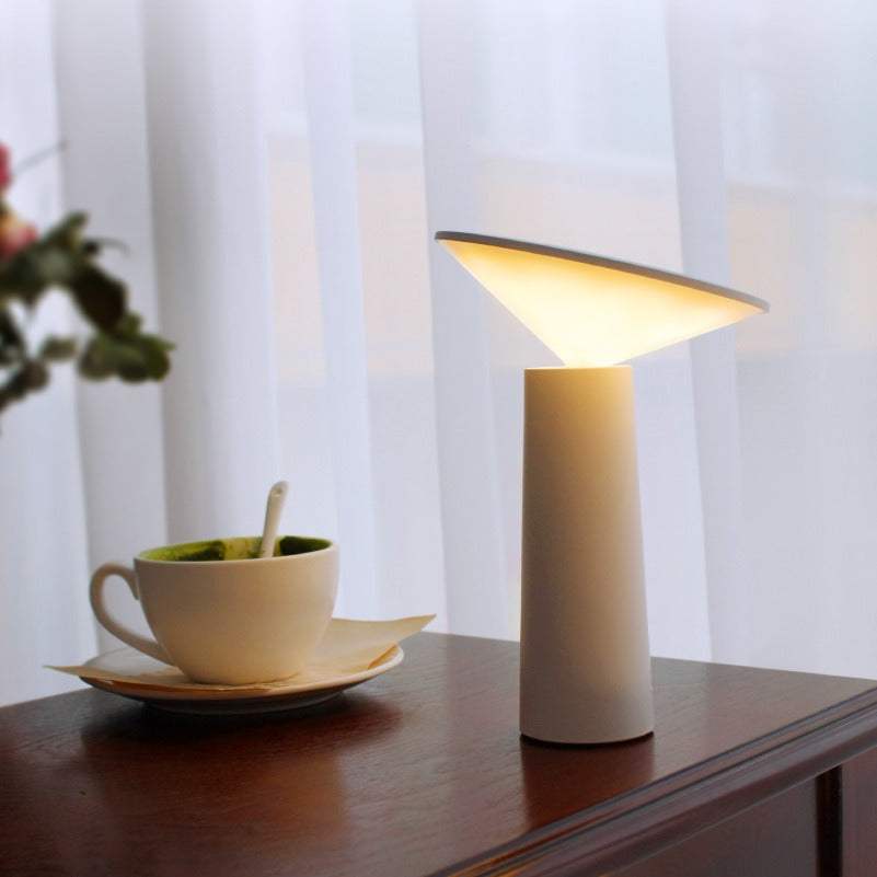 bedroom table lamp